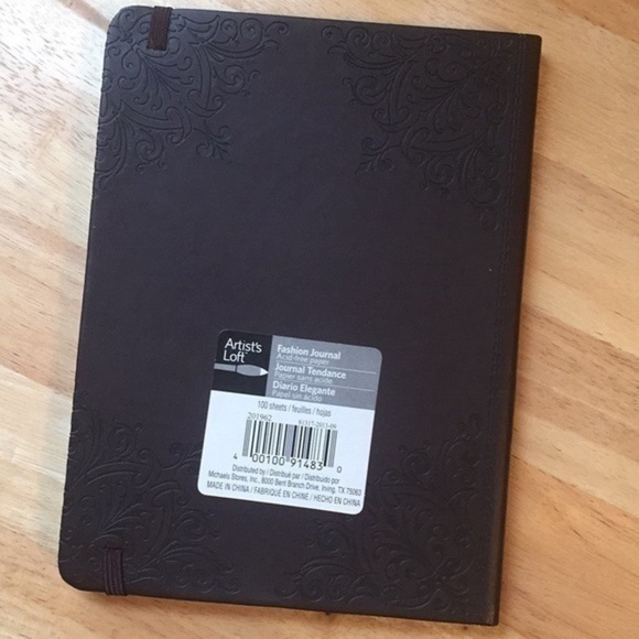 NEW Artist’s Loft Chocolate Brown Fashion Journal (Lined paper) with Bookmark - Picture 7 of 16